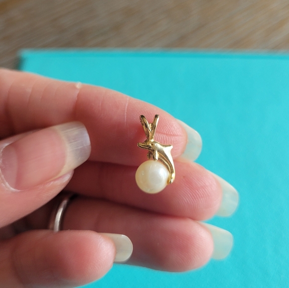 Waylon 14K Dolphin Pearl Pendant - Picture 8 of 14